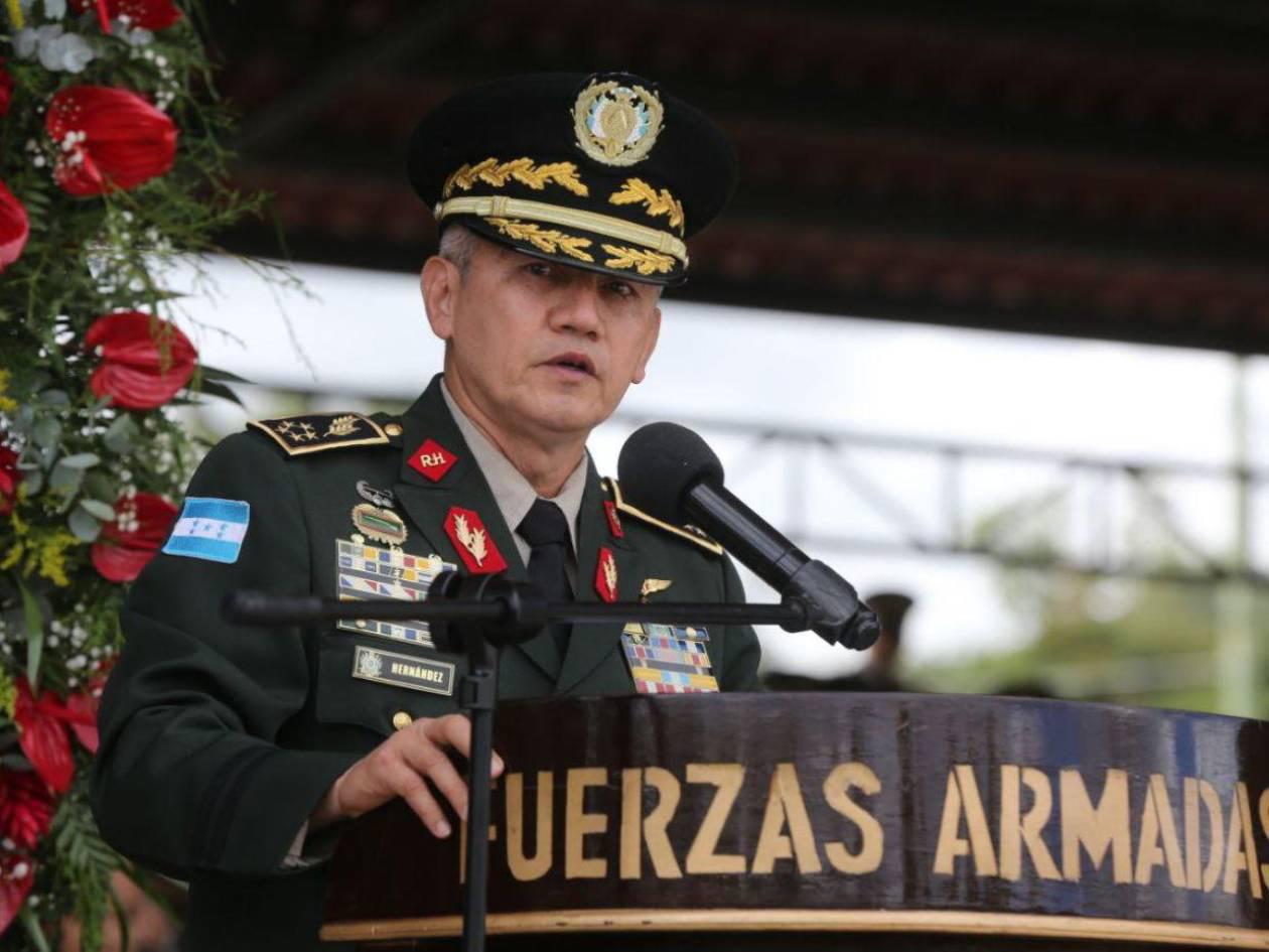Roosevelt Hernández: el general que divide a Honduras con sus declaraciones