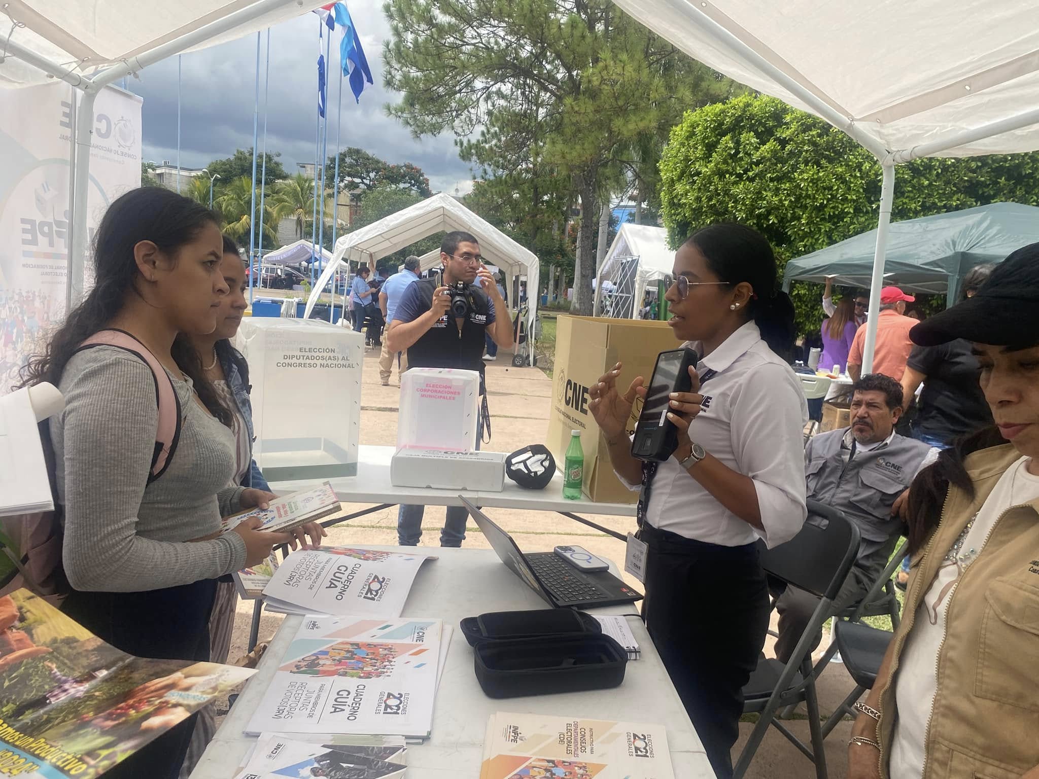 Efectos de la intervención judicial en el CNE en la estabilidad democrática de Honduras