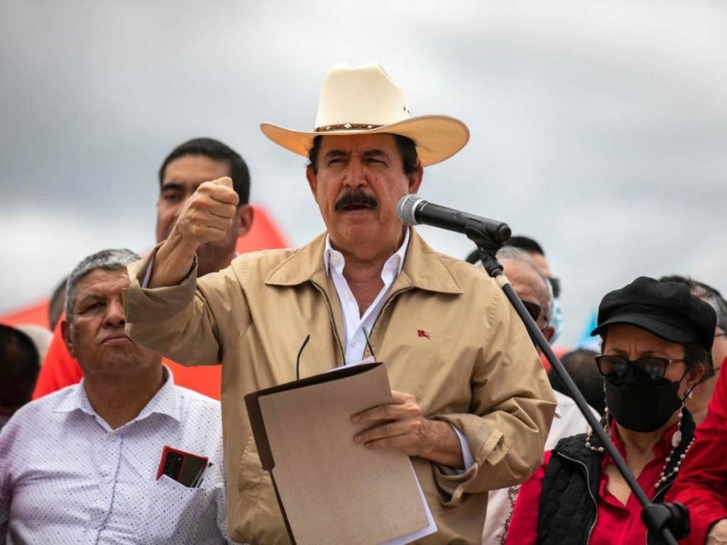 Fiscalía denuncia conspiración para asesinar a Mel Zelaya en clima de burlas