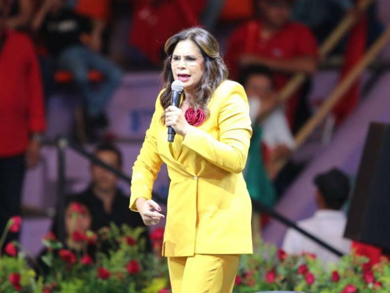 Propuesta de Rixi Moncada para eliminar la Central de Riesgo y su impacto en la estabilidad financiera hondureña