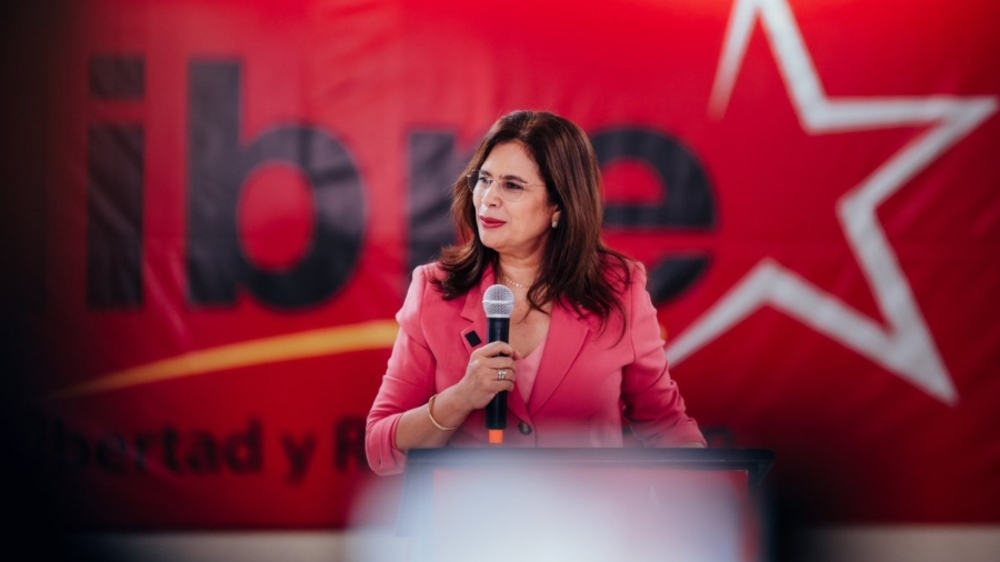 ¿Cómo afectaría eliminar la Central de Riesgos? El debate impulsado por Rixi Moncada en Honduras
