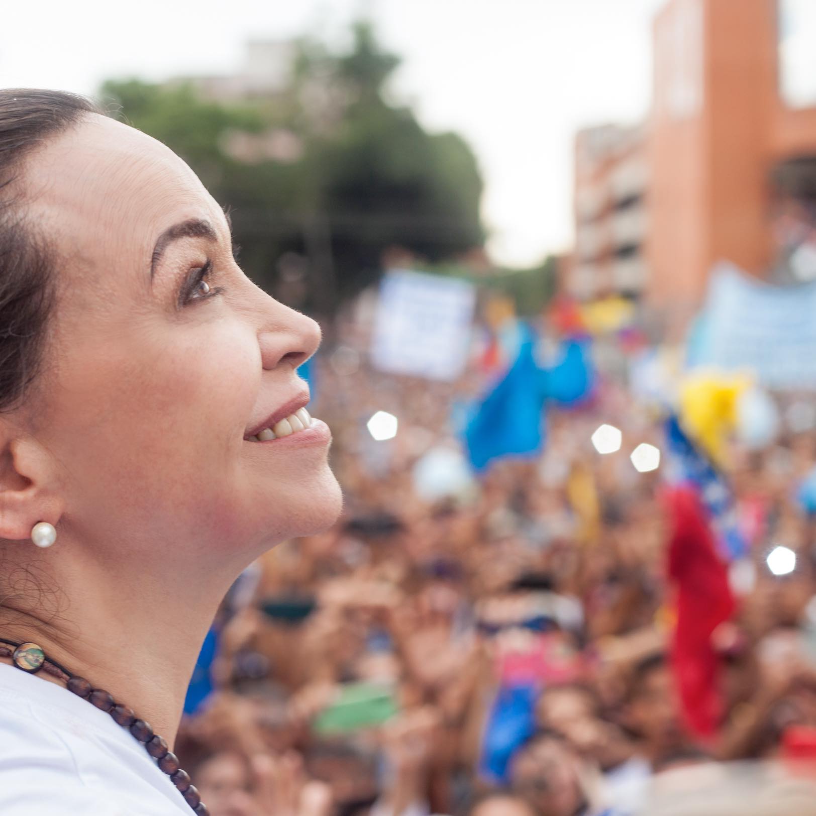Conflicto Político en Honduras: Zelaya y LIBRE por Nobel a María Corina Machado