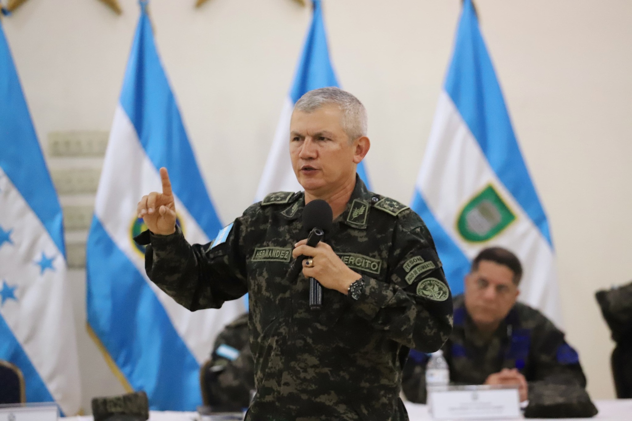 Honduras: La sombra militar en las elecciones